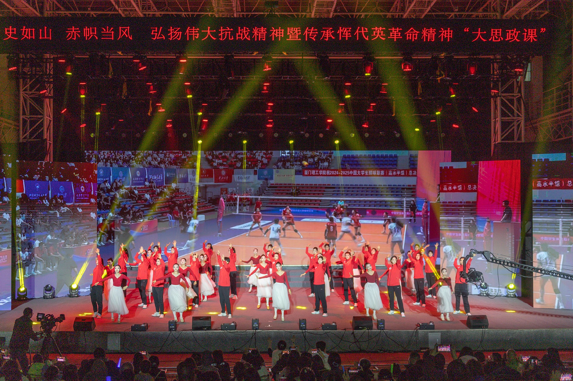 20251031 华师故事 冯广亮 (5).jpg